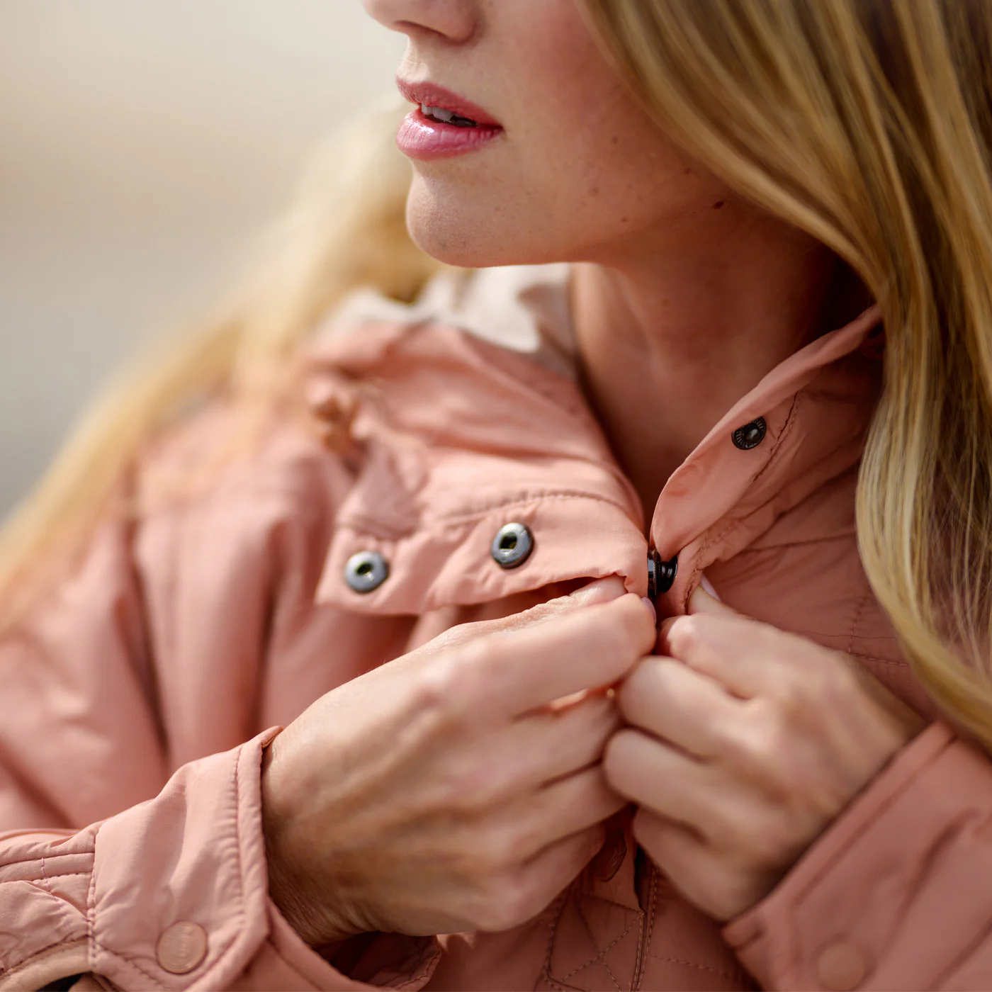 Ford Bronco Womens Pink High Low Quilted Puffer Jacket - Image 3