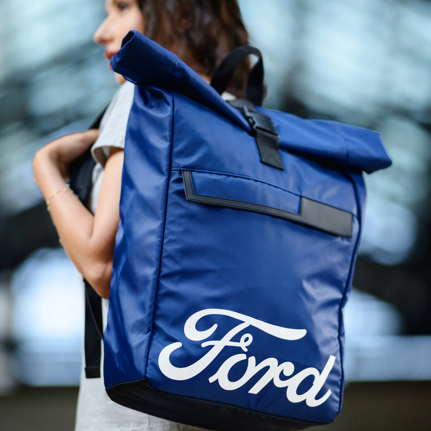 Ford Script 20" x 12" Roll Top Laptop Backpack - Image 3