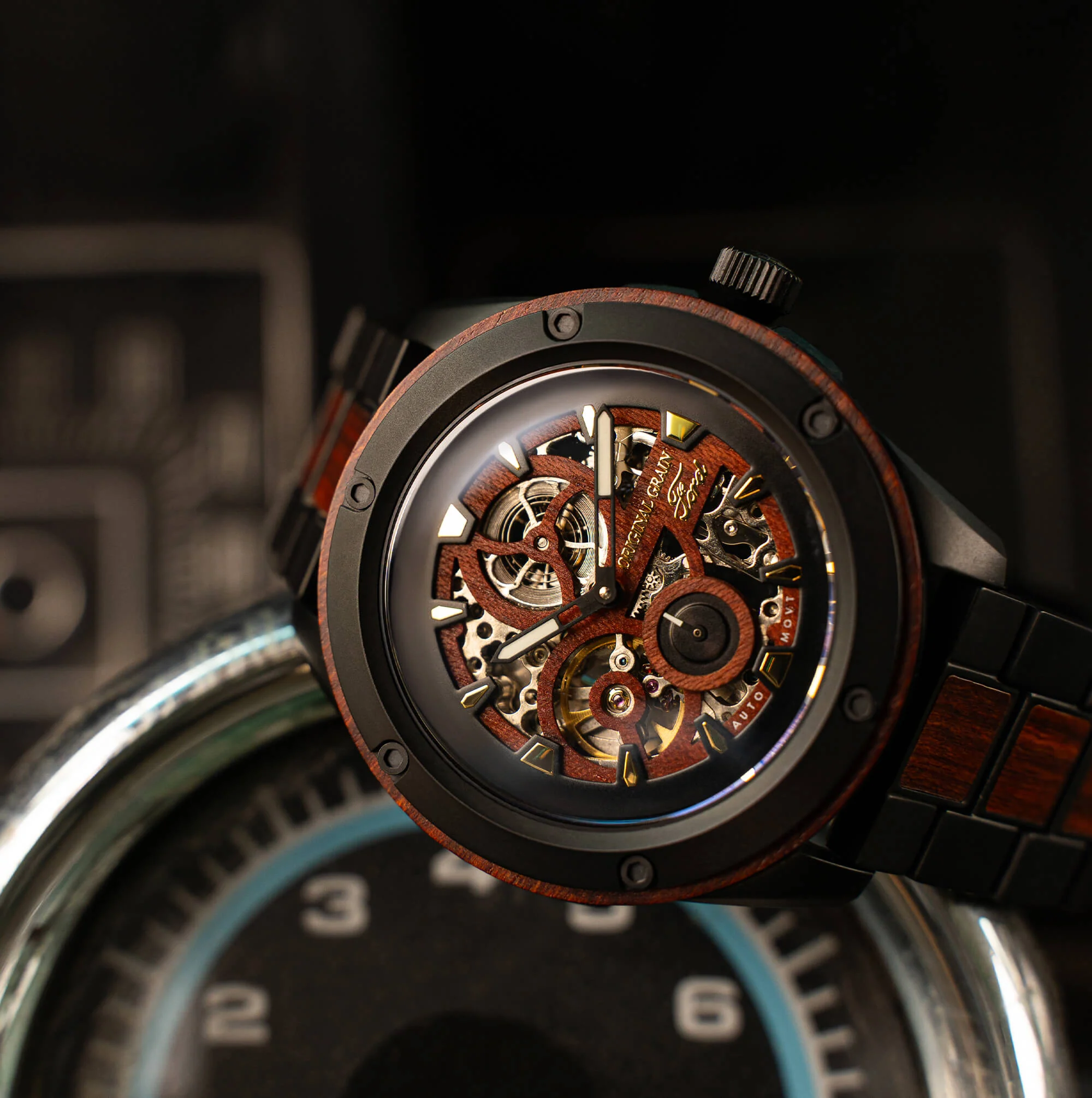 Ford x Original Grain Heritage Rugged Automatic 44mm Watch - Image 5