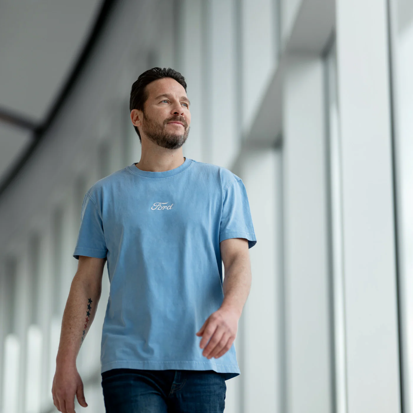 Ford Script Mens Light Blue T-Shirt - Image 2